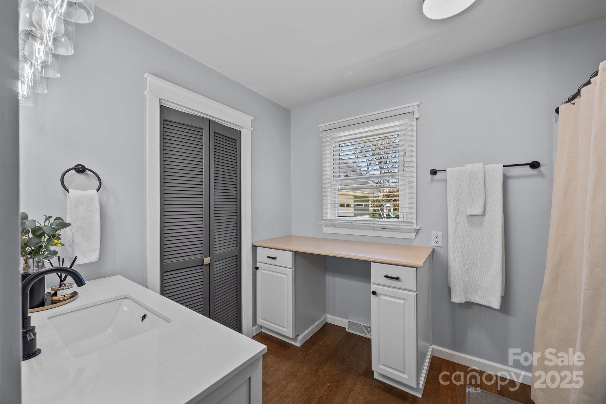 Carolando - Residential