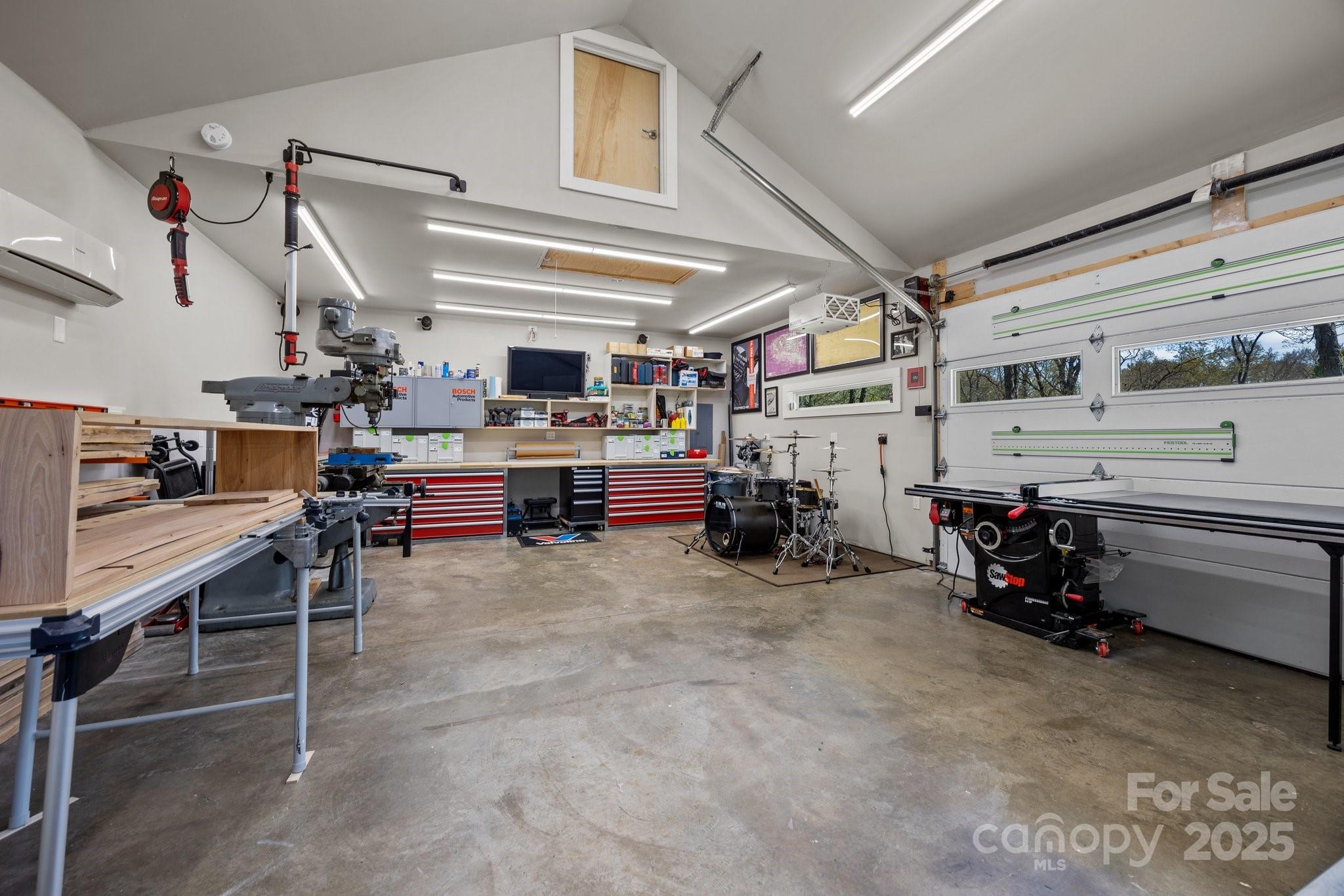 Carolando - Residential