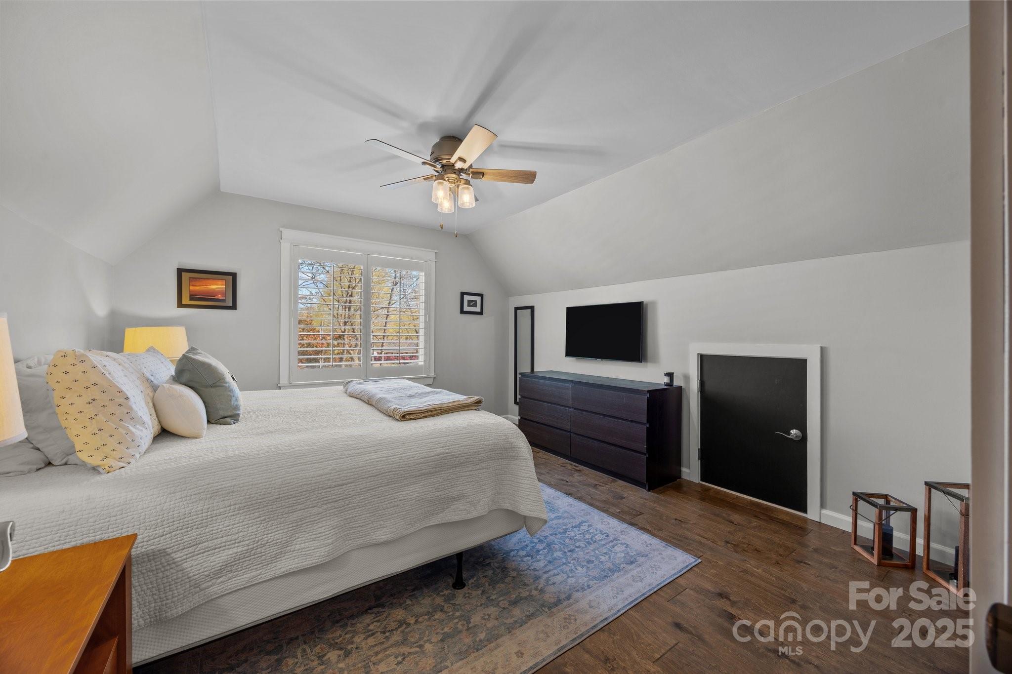 Carolando - Residential