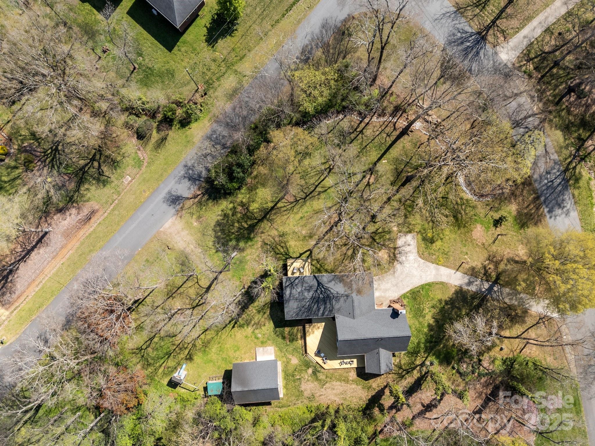 Carolando - Residential