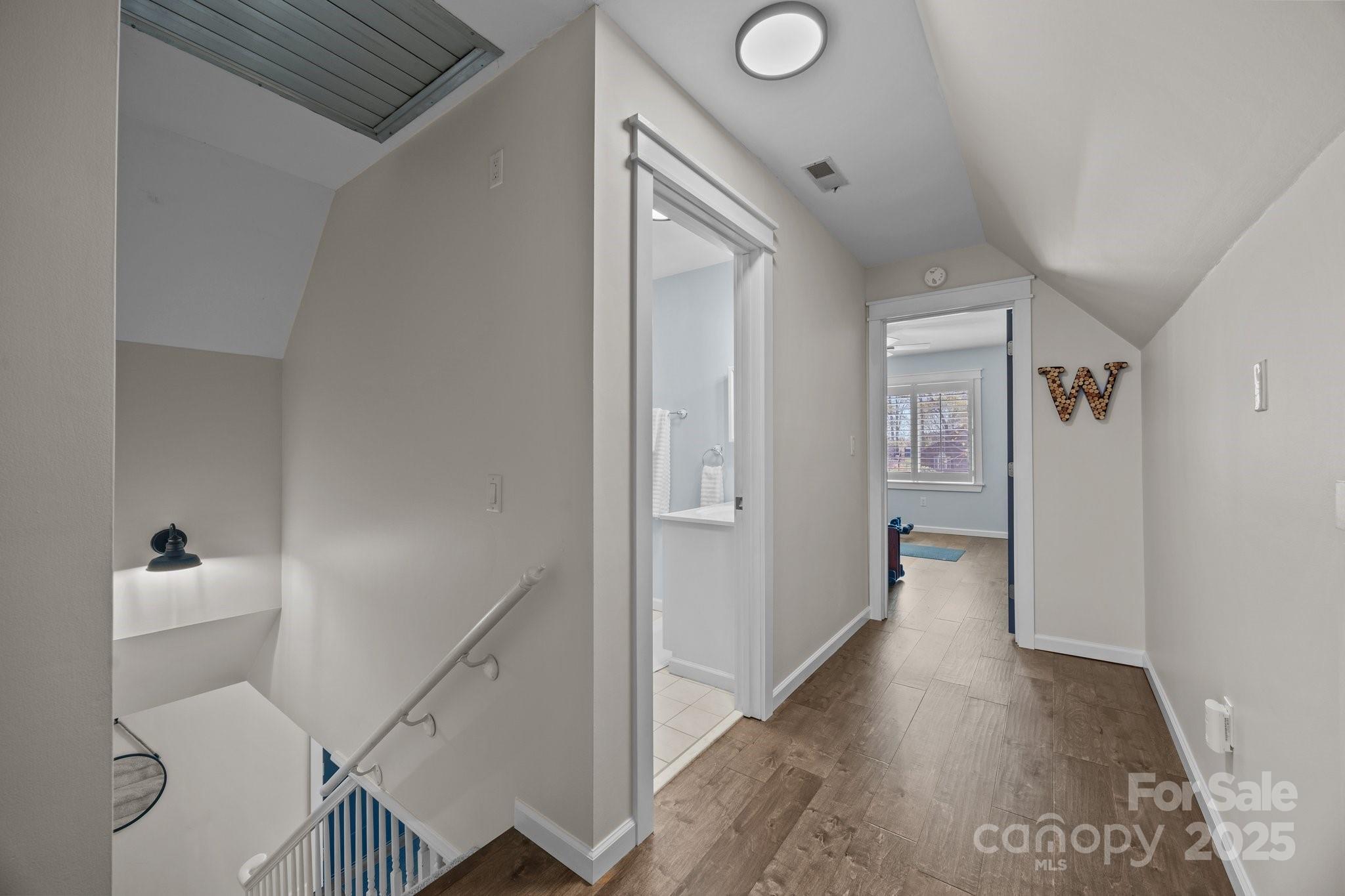 Carolando - Residential