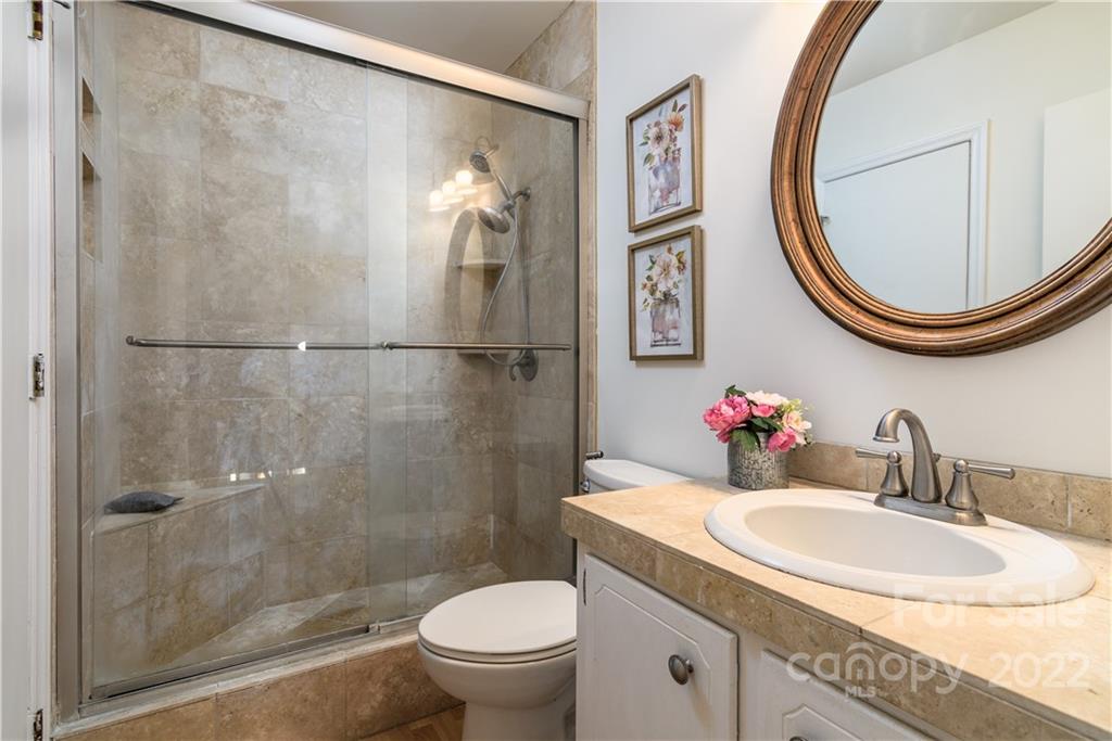 Tega Cay - Residential