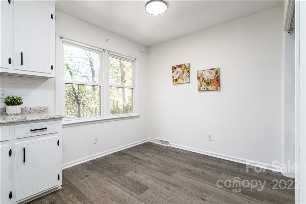 Tega Cay - Residential