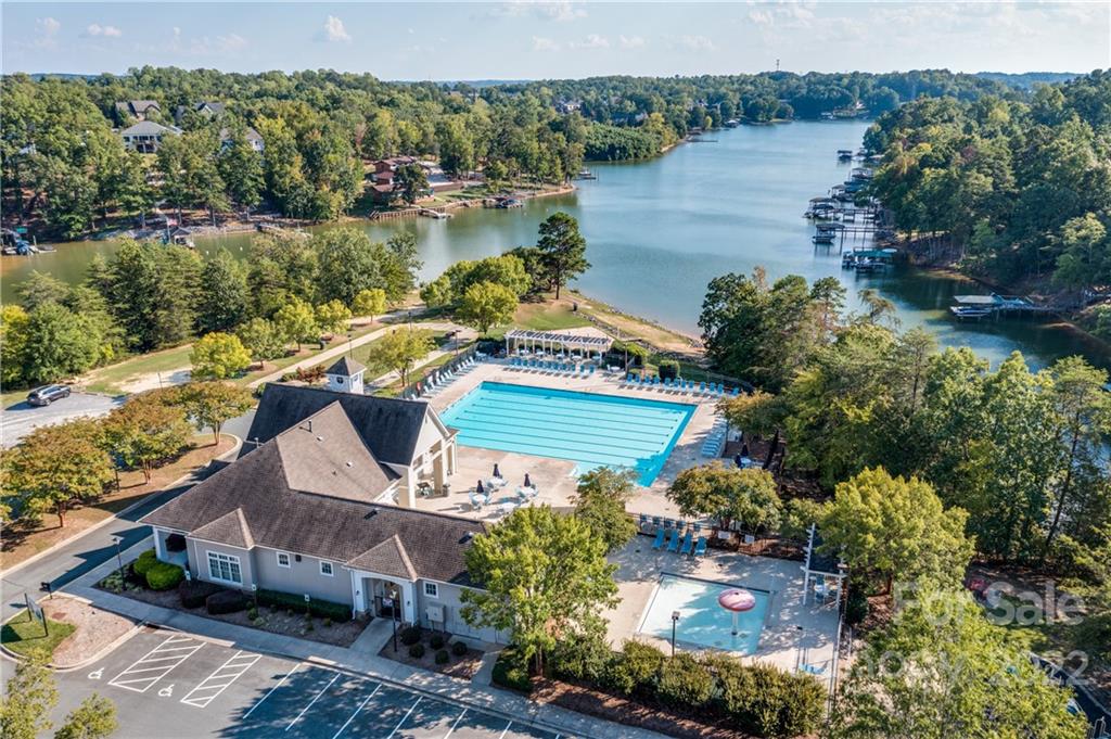 Tega Cay - Residential