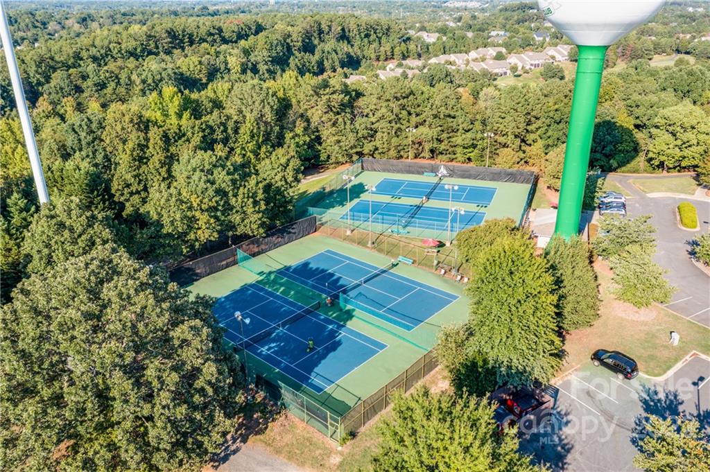 Tega Cay - Residential