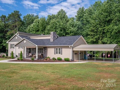 A home in Kings Mountain