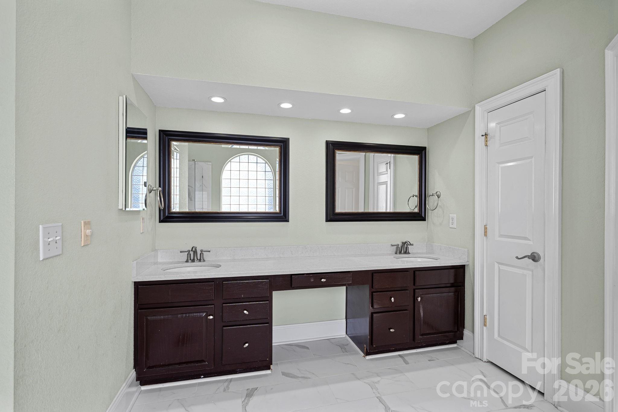 Grand Bay - Residential