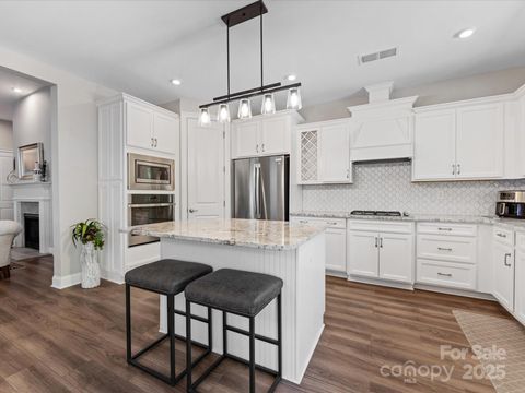 4012 Moxie Way Charlotte NC 28215