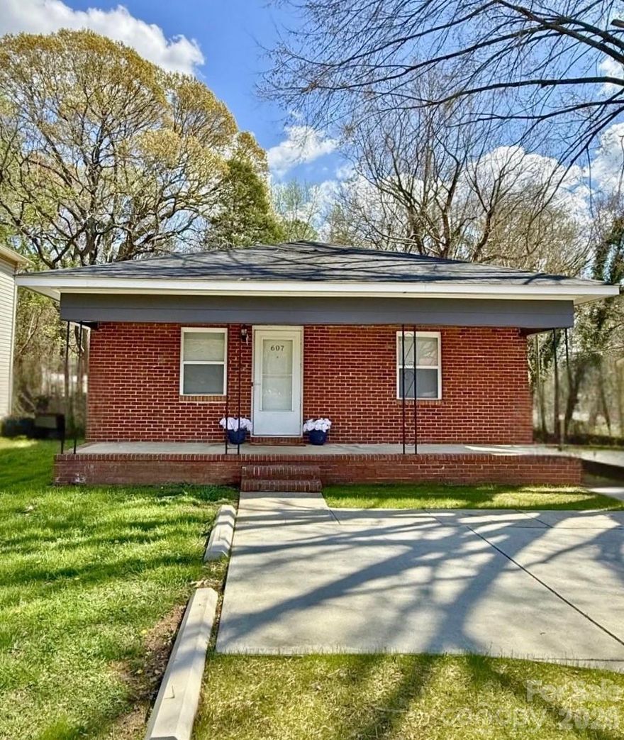 Professionally updated and move-in ready! This 3-bedroom, 1.5-bath home has been very well maintained and features quality modern improvements with a functional layout. Great potential for homeowners or investors alike! Conveniently located just minutes from I-85, High Rock Lake, and Salisbury. Schedule your showing today, this home won’t last long!