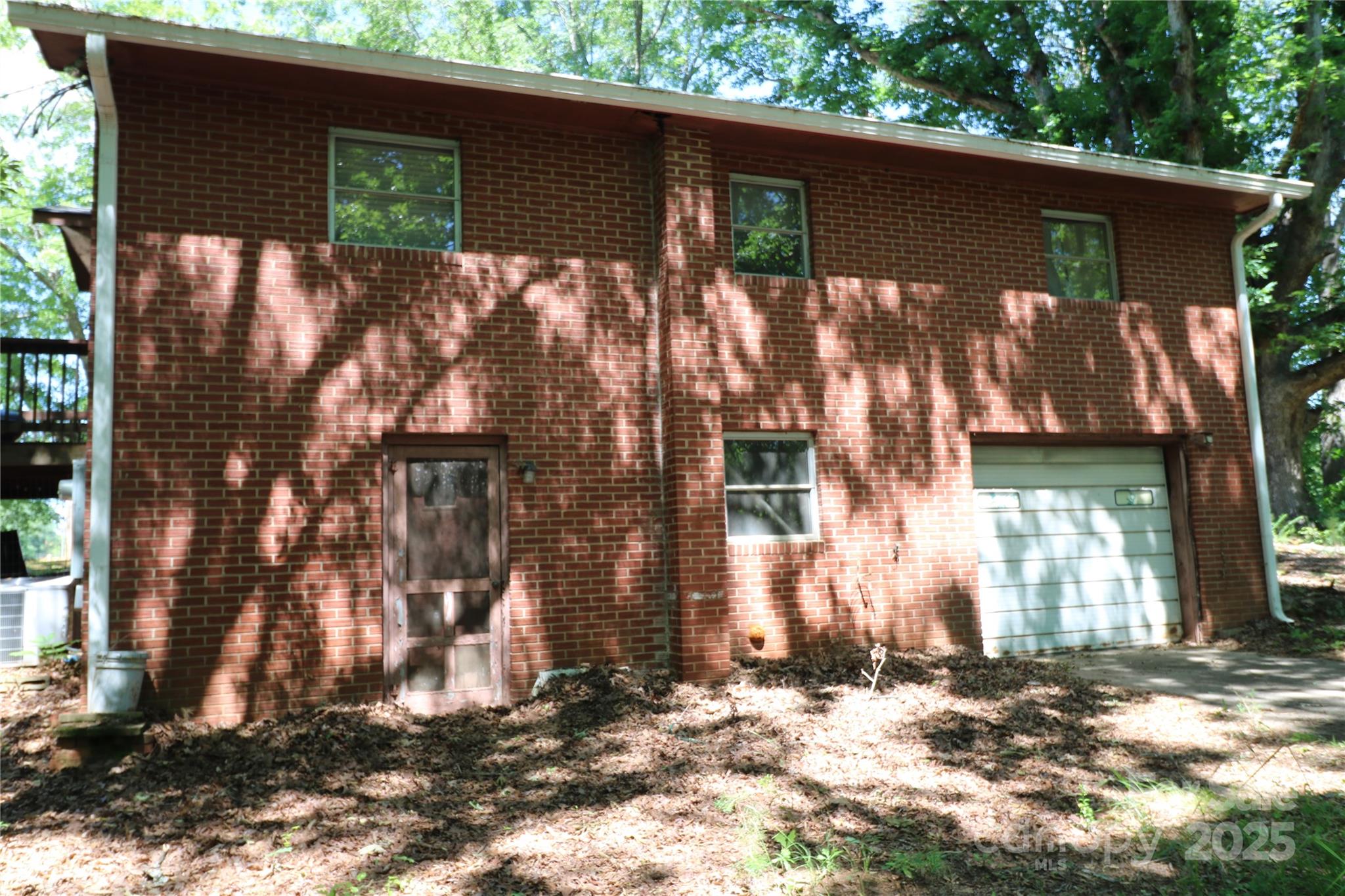 219 Greene Road