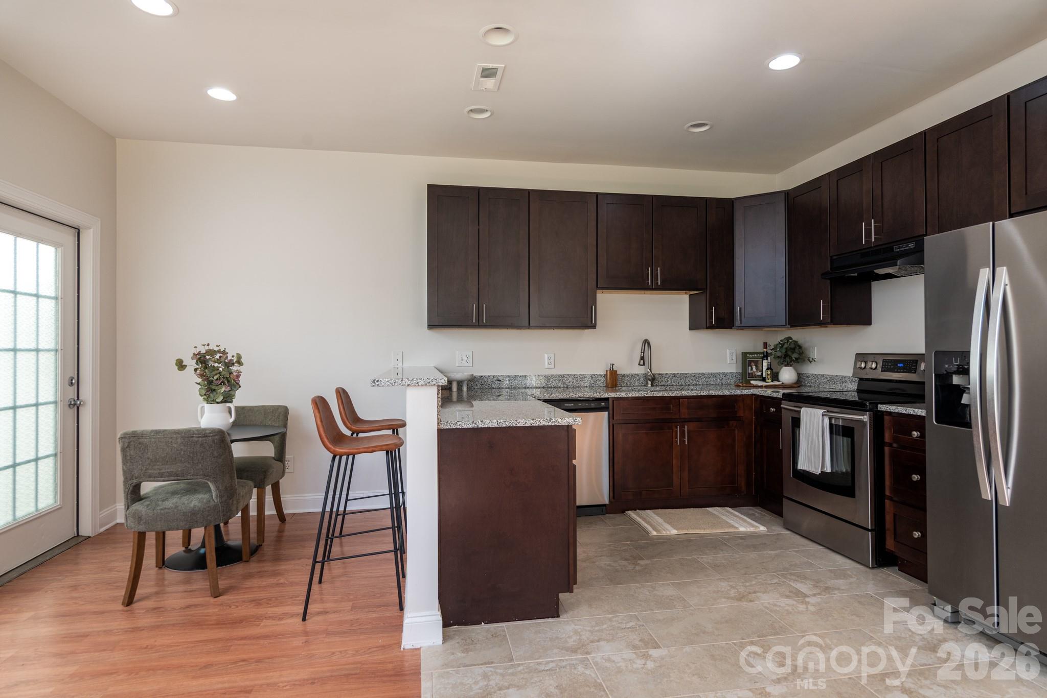 Sherman Oaks - Residential