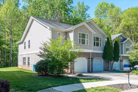 Photo of 125 Sherman Oaks Lane, Mooresville, NC 28115 (MLS # 4366958)