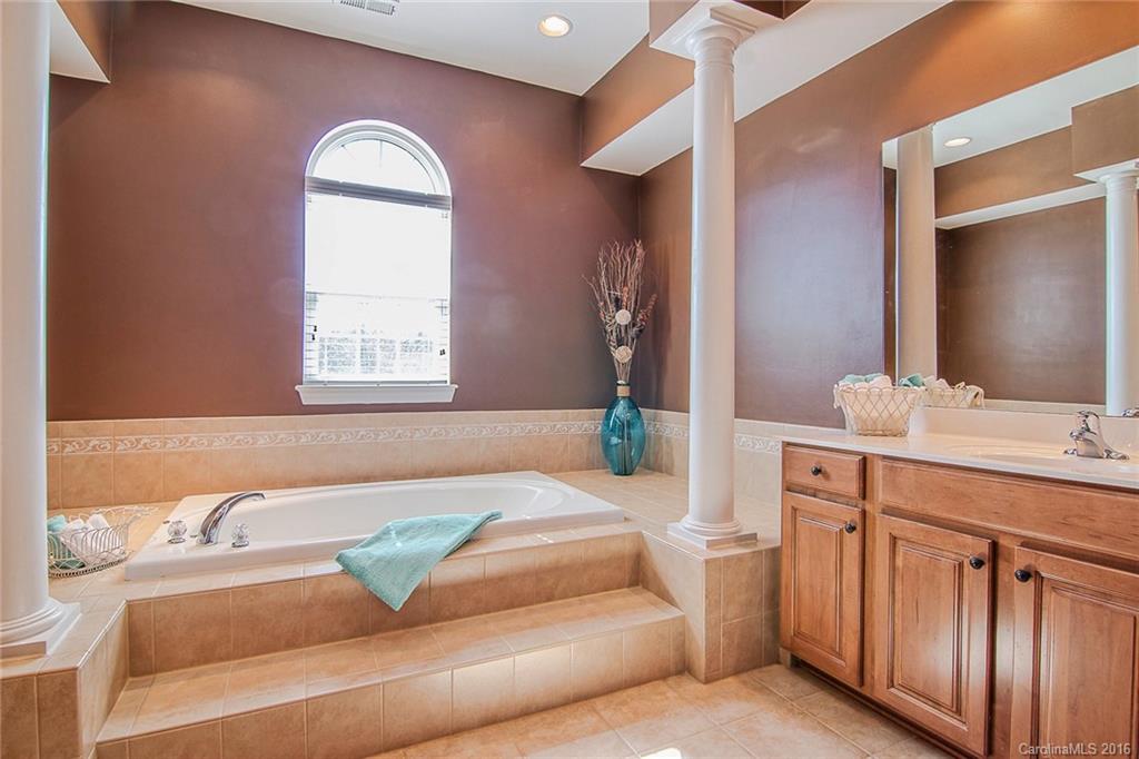 The Palisades - Residential