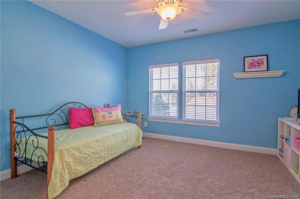 The Palisades - Residential