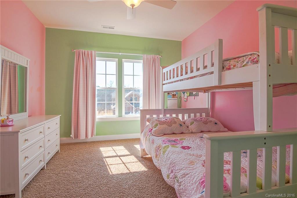 The Palisades - Residential