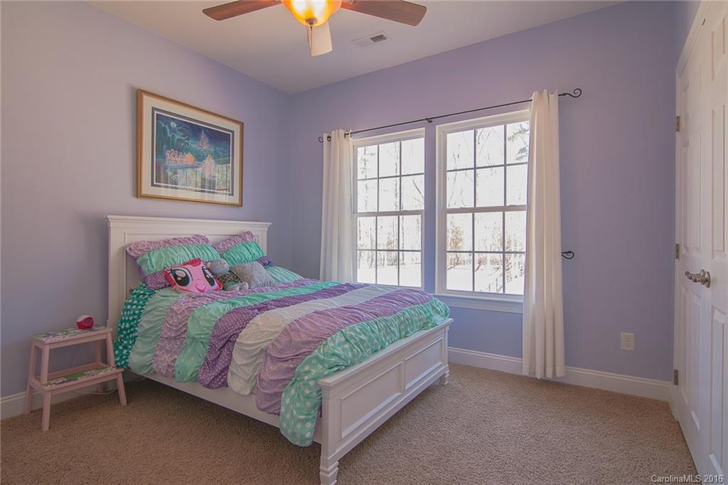 The Palisades - Residential