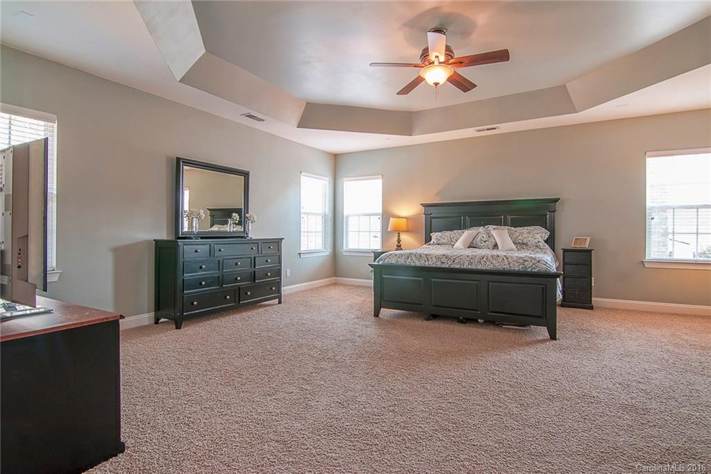 The Palisades - Residential