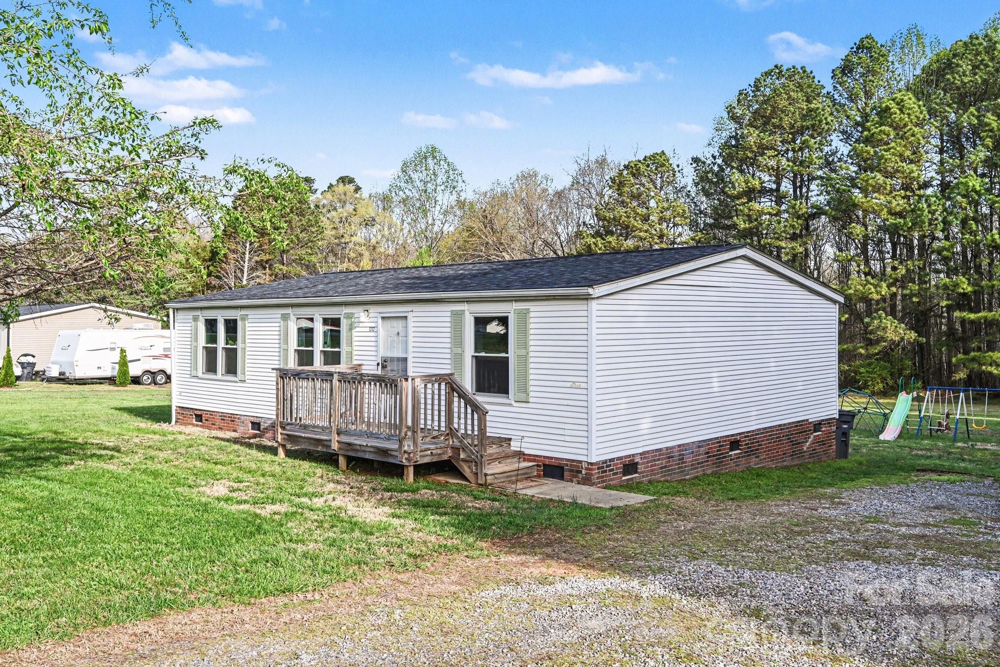 1392 Old Mountain Road