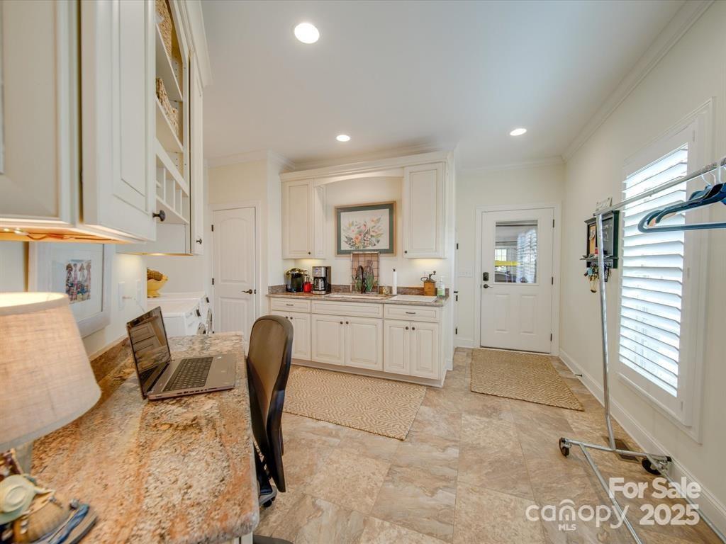 Sunset Pointe - Residential