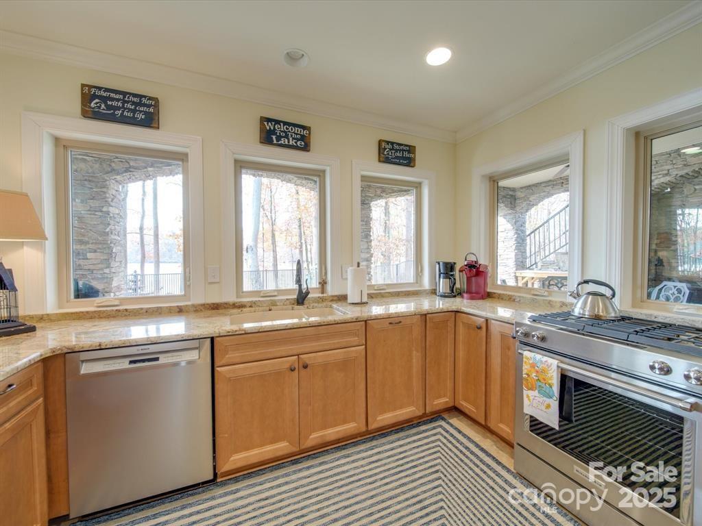 Sunset Pointe - Residential