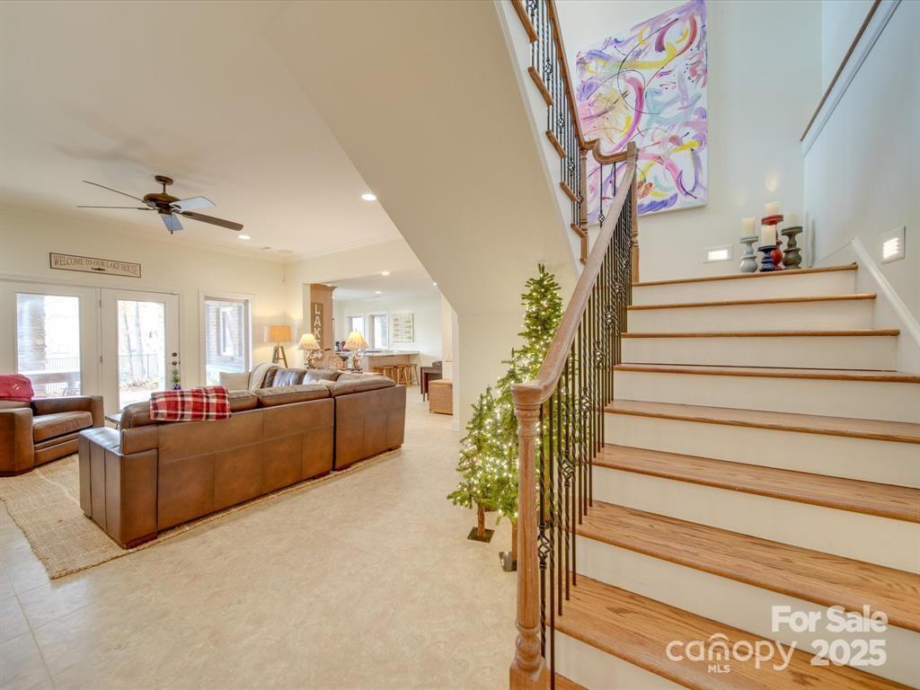 Sunset Pointe - Residential