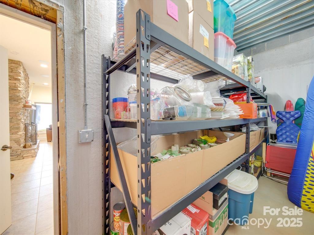 Sunset Pointe - Residential