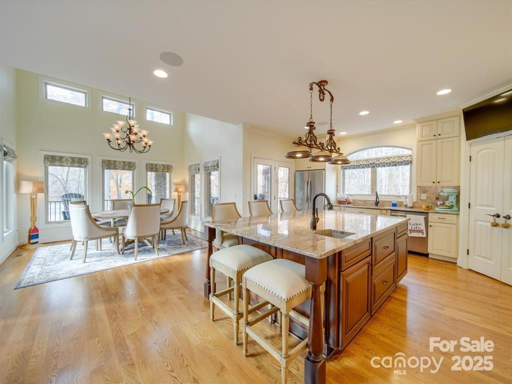 Sunset Pointe - Residential