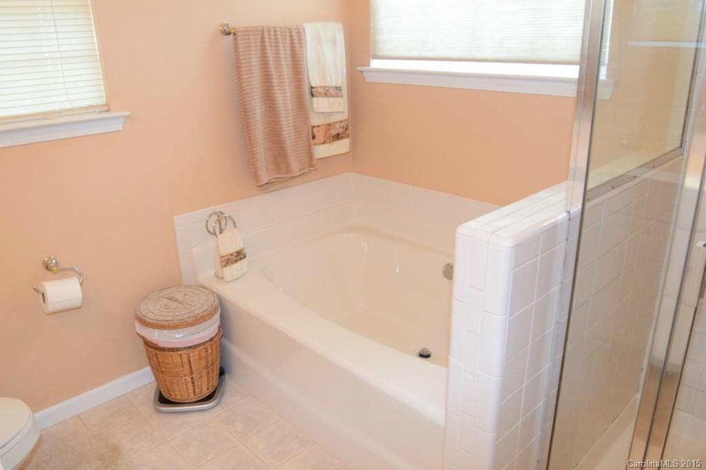 Kerry Greens - Residential