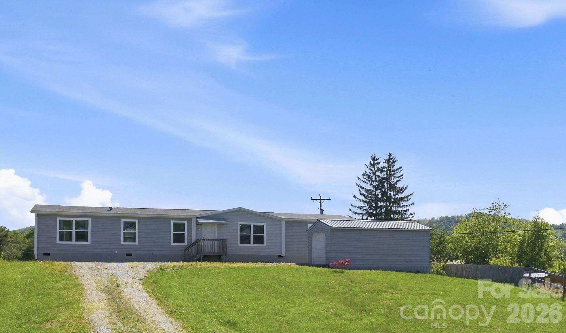 123 Big Oak Road