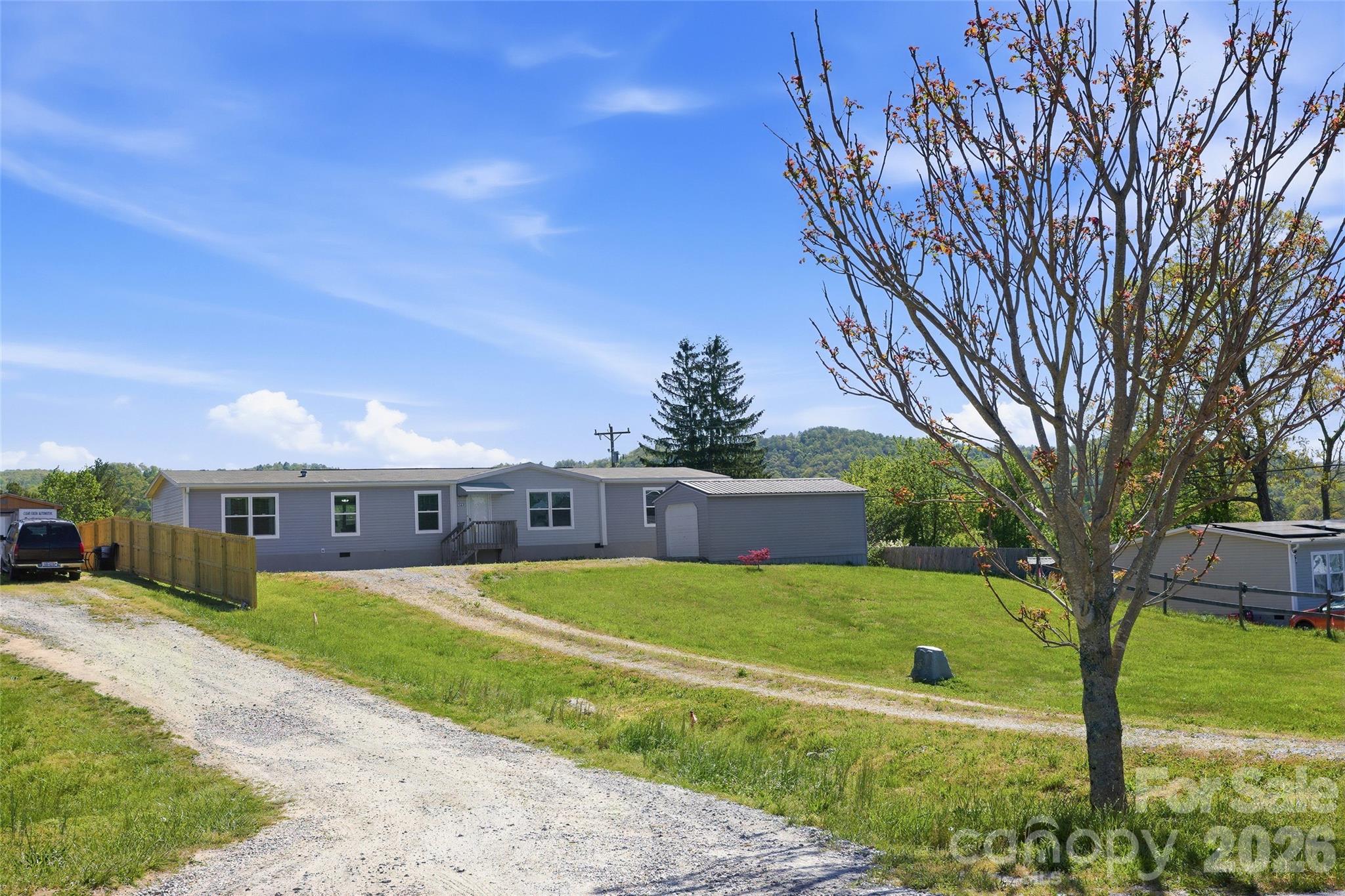 123 Big Oak Road