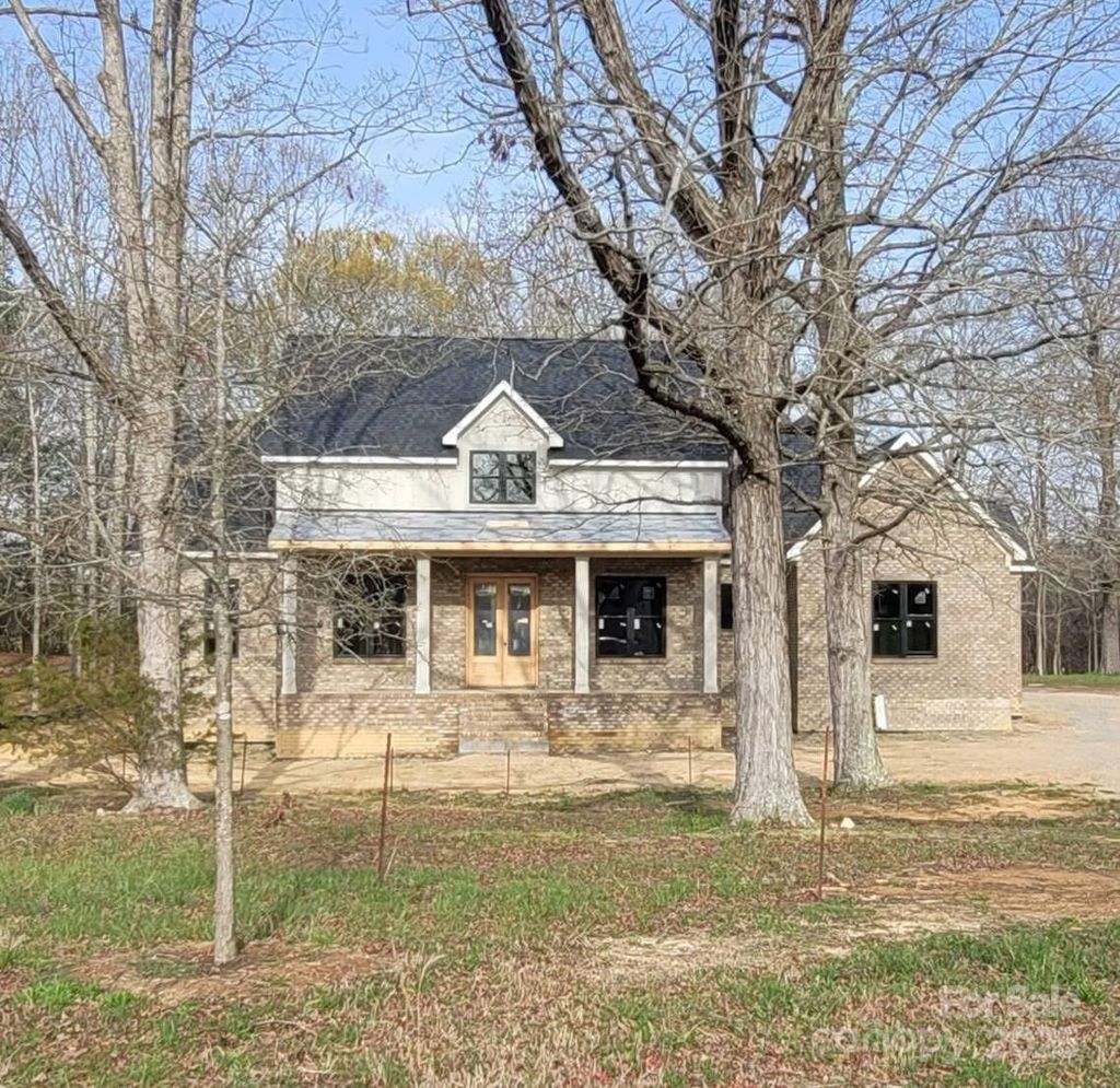 listing image 0