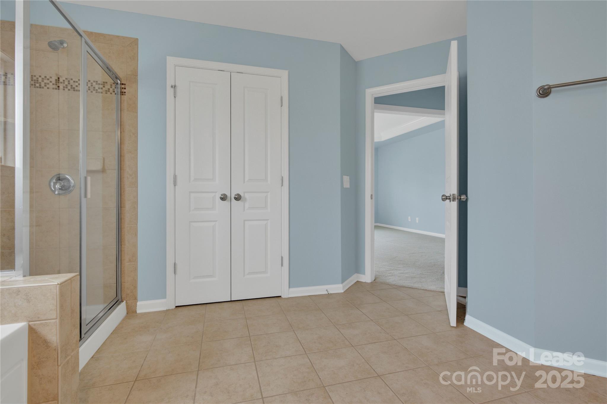 The Chimneys of Marvin - Residential Lease