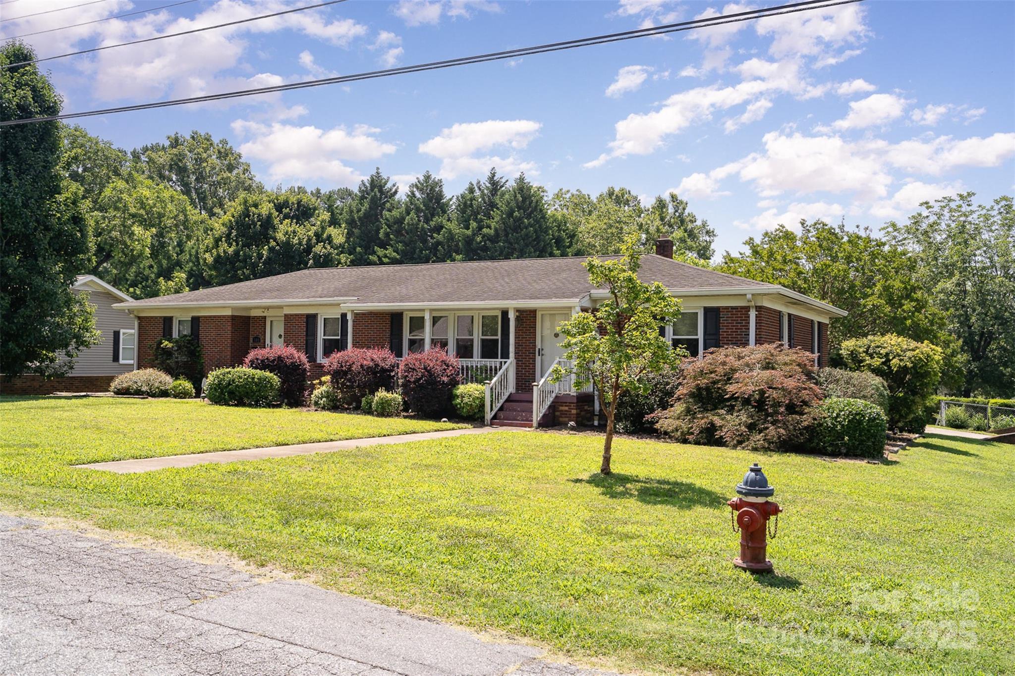 300 Caldwell Street
