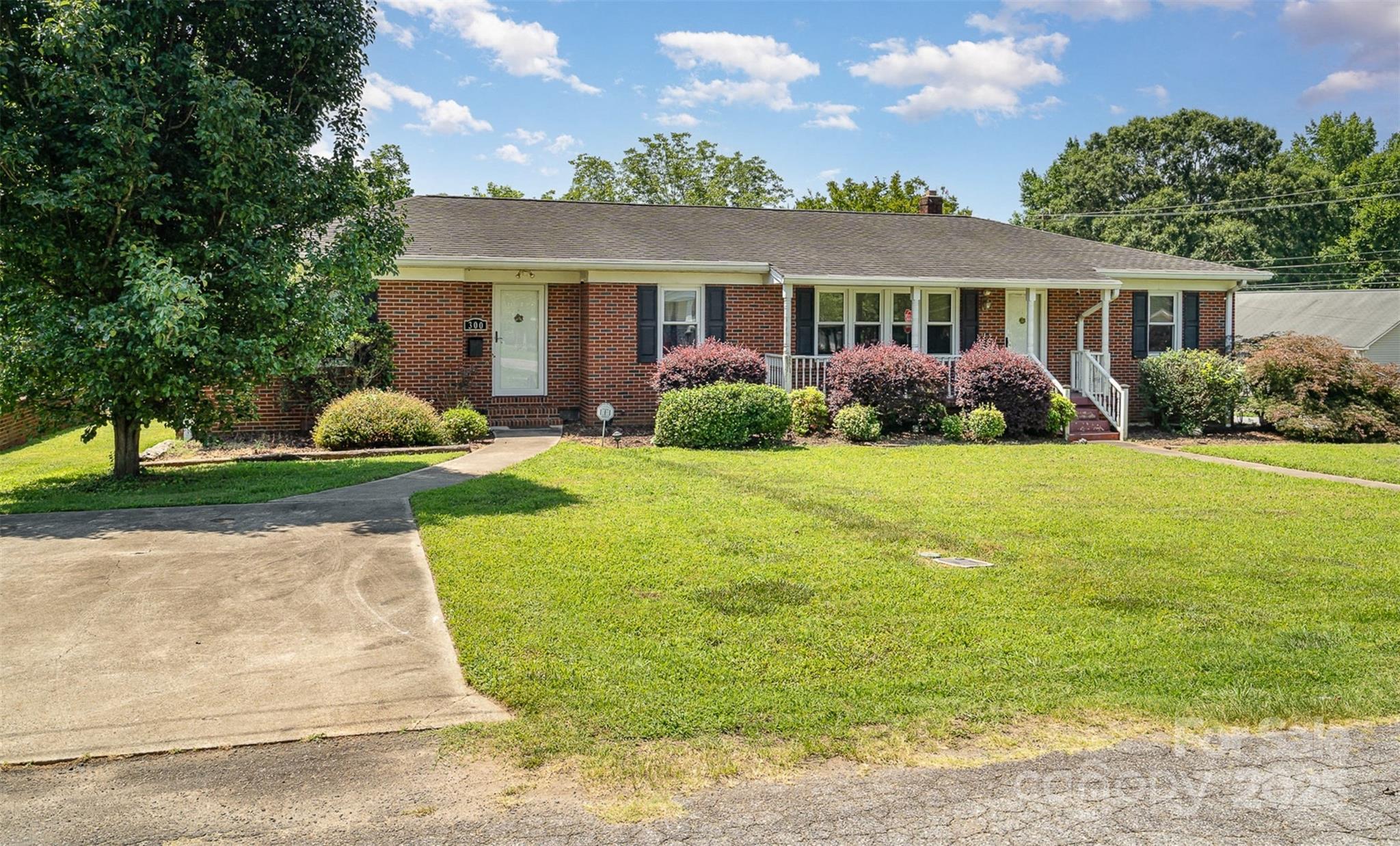 300 Caldwell Street