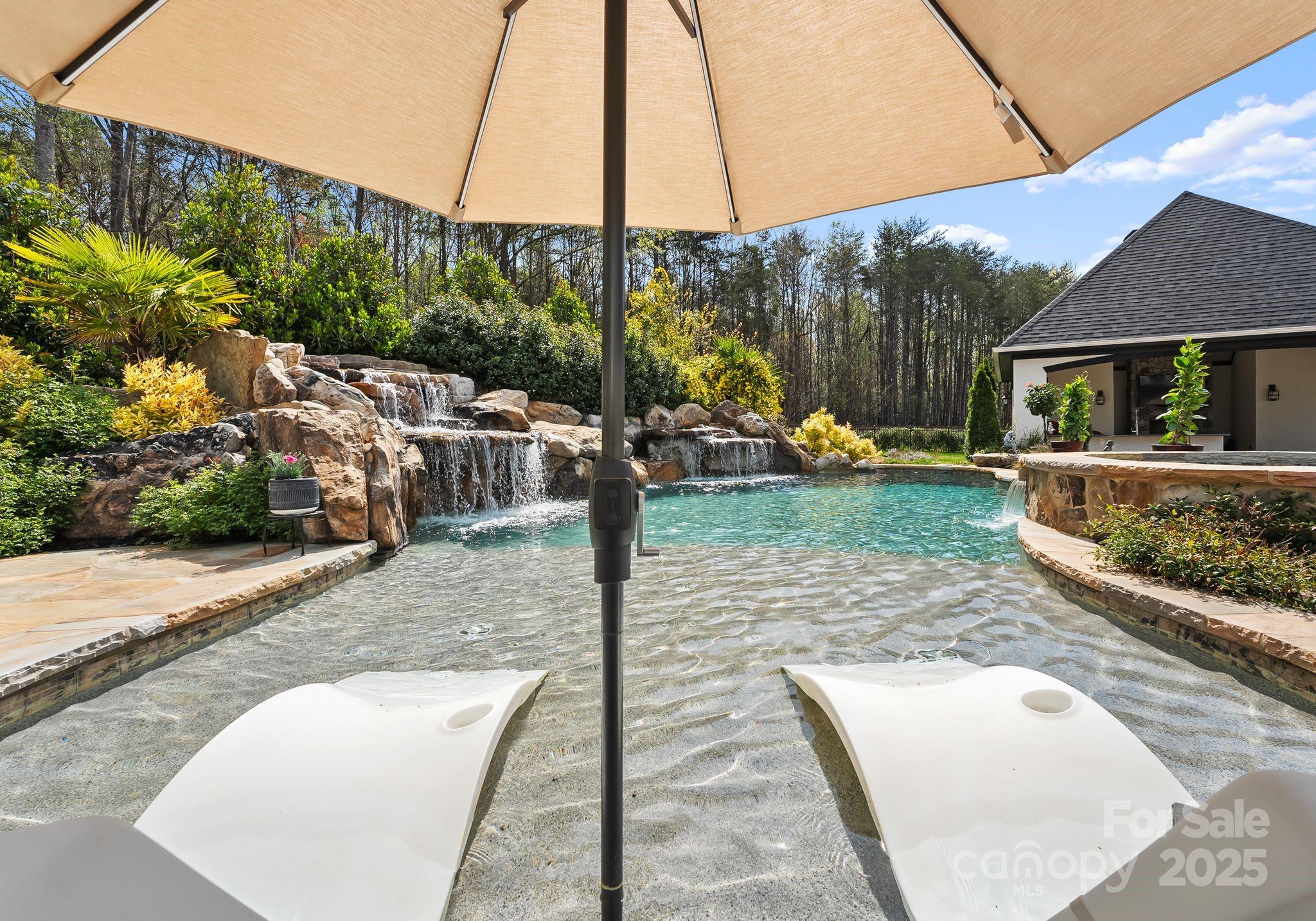 Hunts Landing - Residential