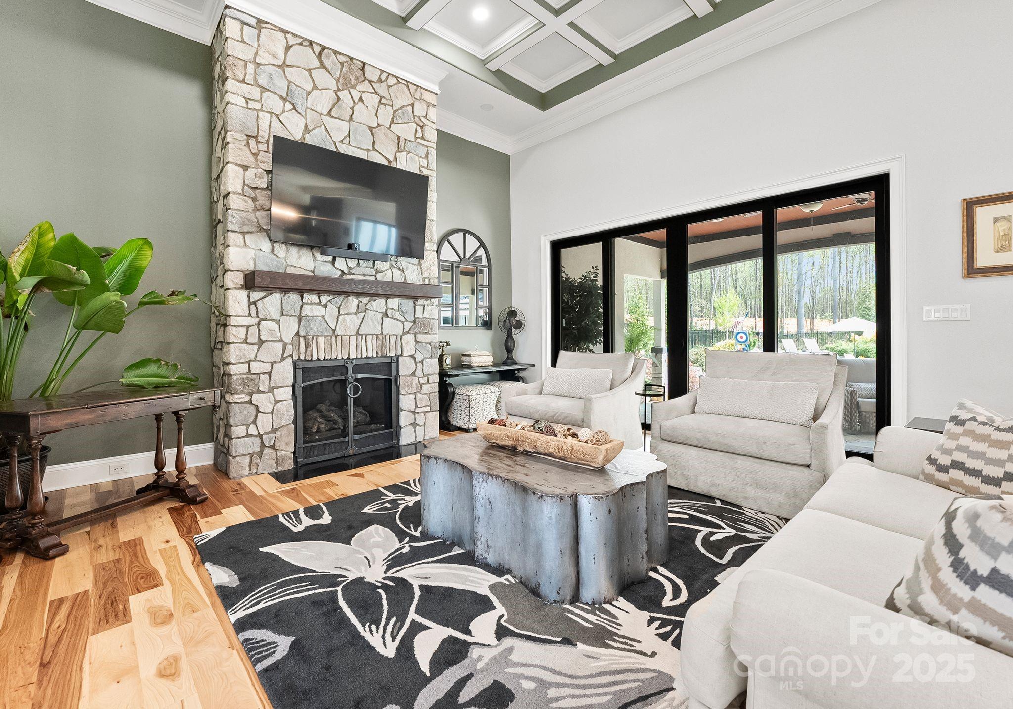 Hunts Landing - Residential