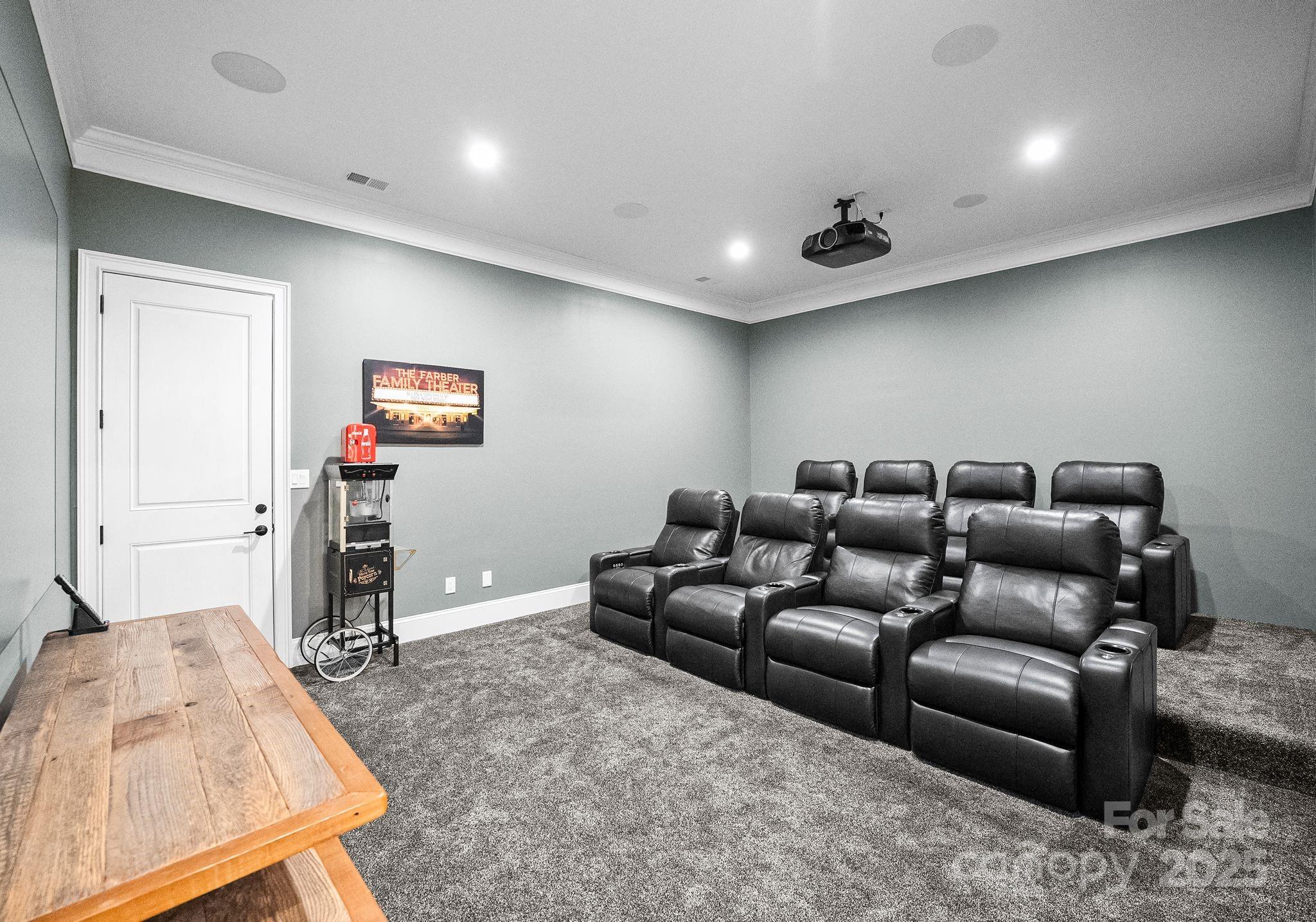 Hunts Landing - Residential