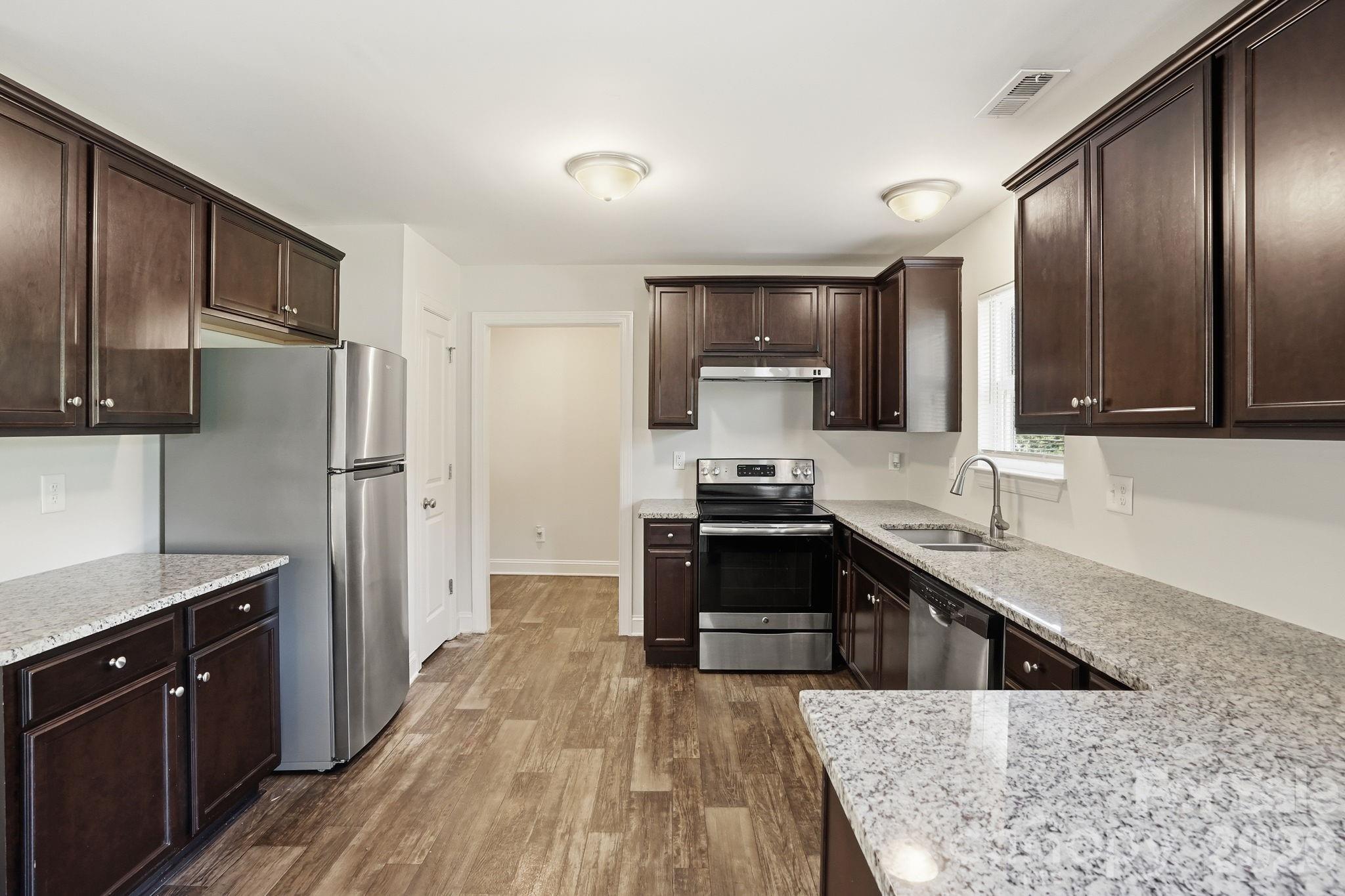 Summer Ridge - Residential