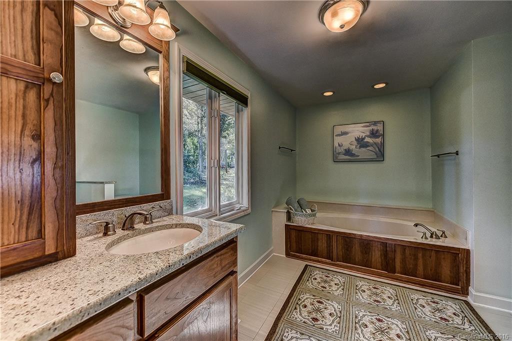 Tega Cay - Residential