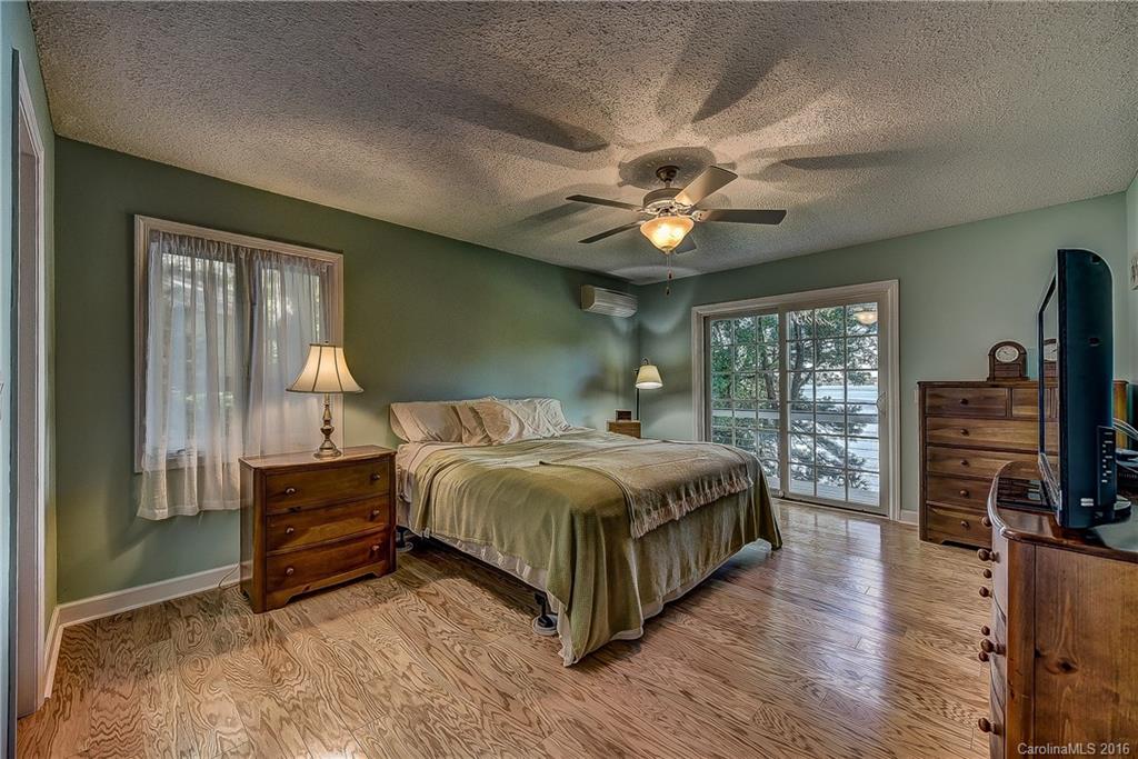 Tega Cay - Residential