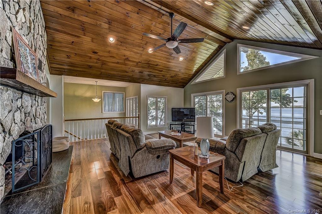 Tega Cay - Residential