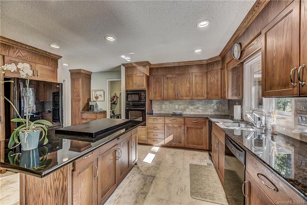 Tega Cay - Residential