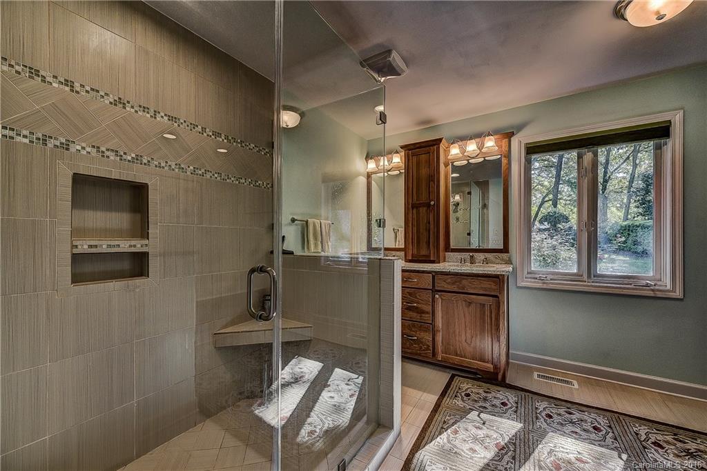 Tega Cay - Residential