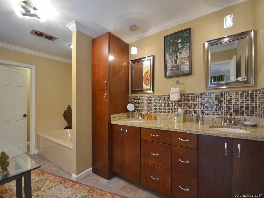 Timber Condos - Residential