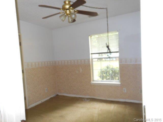 Olde Whitehall - Residential