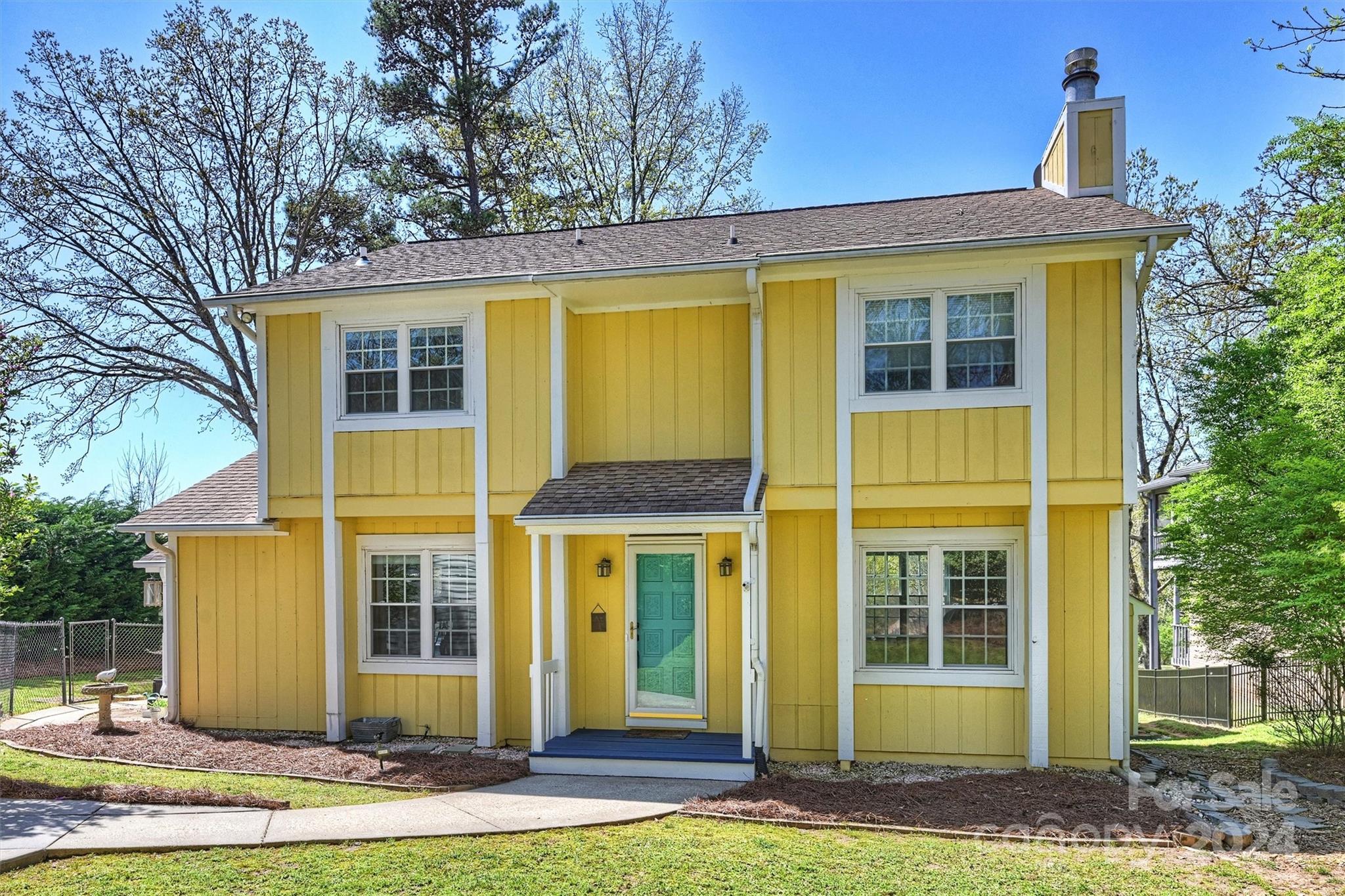 Tega Cay - Residential