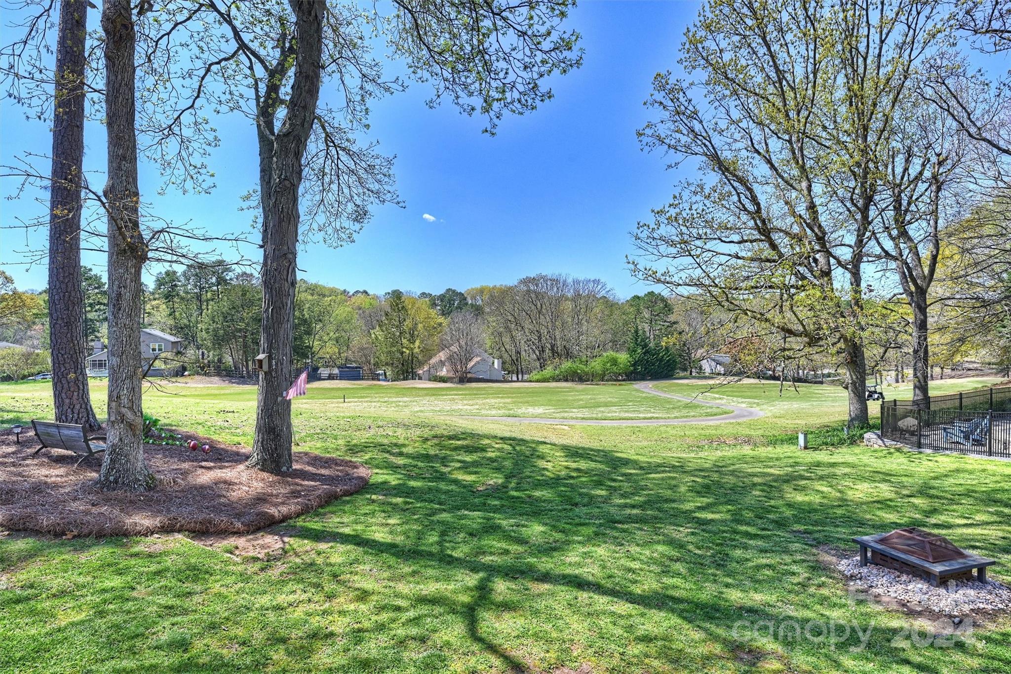 Tega Cay - Residential