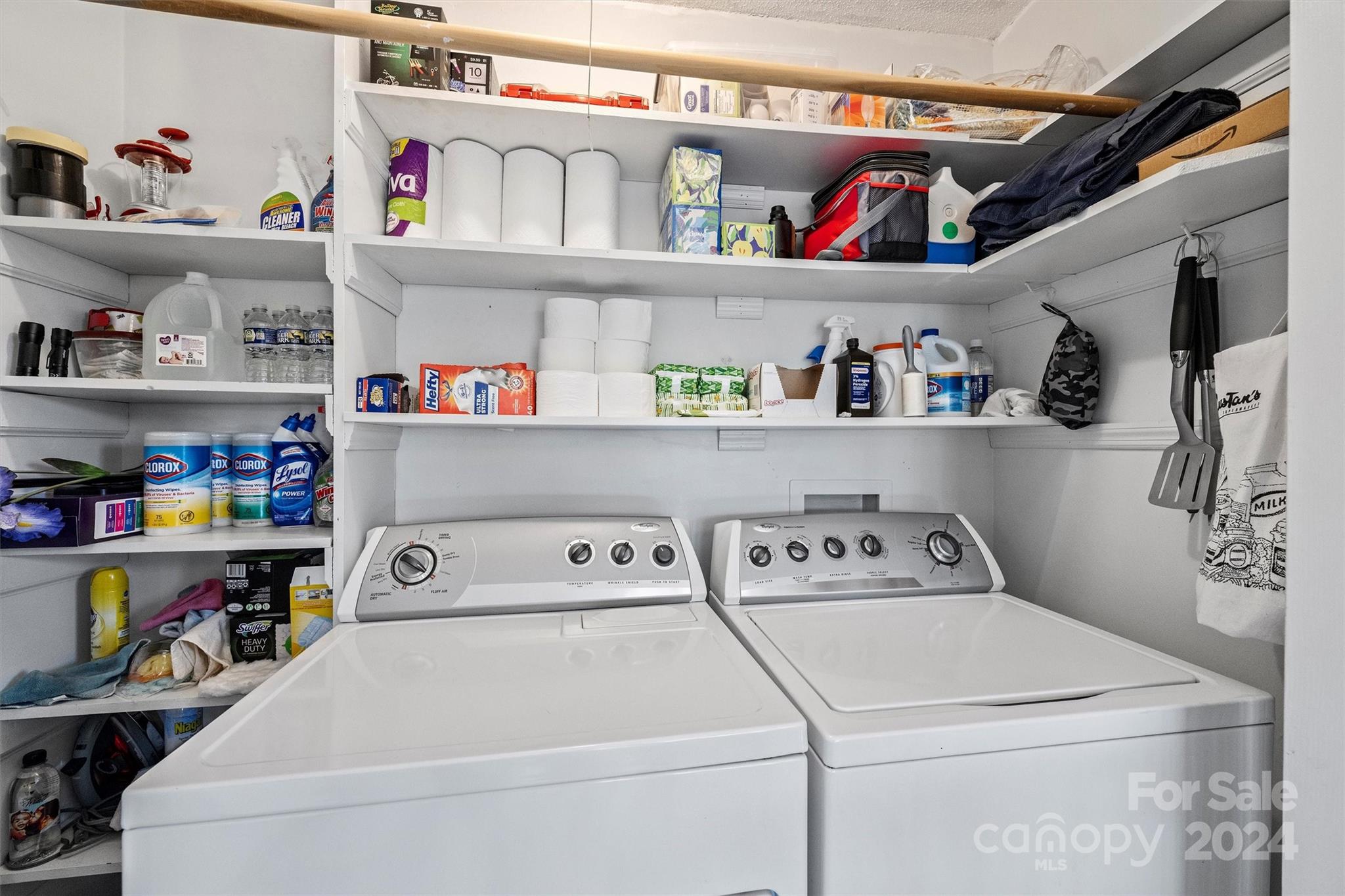 Tega Cay - Residential