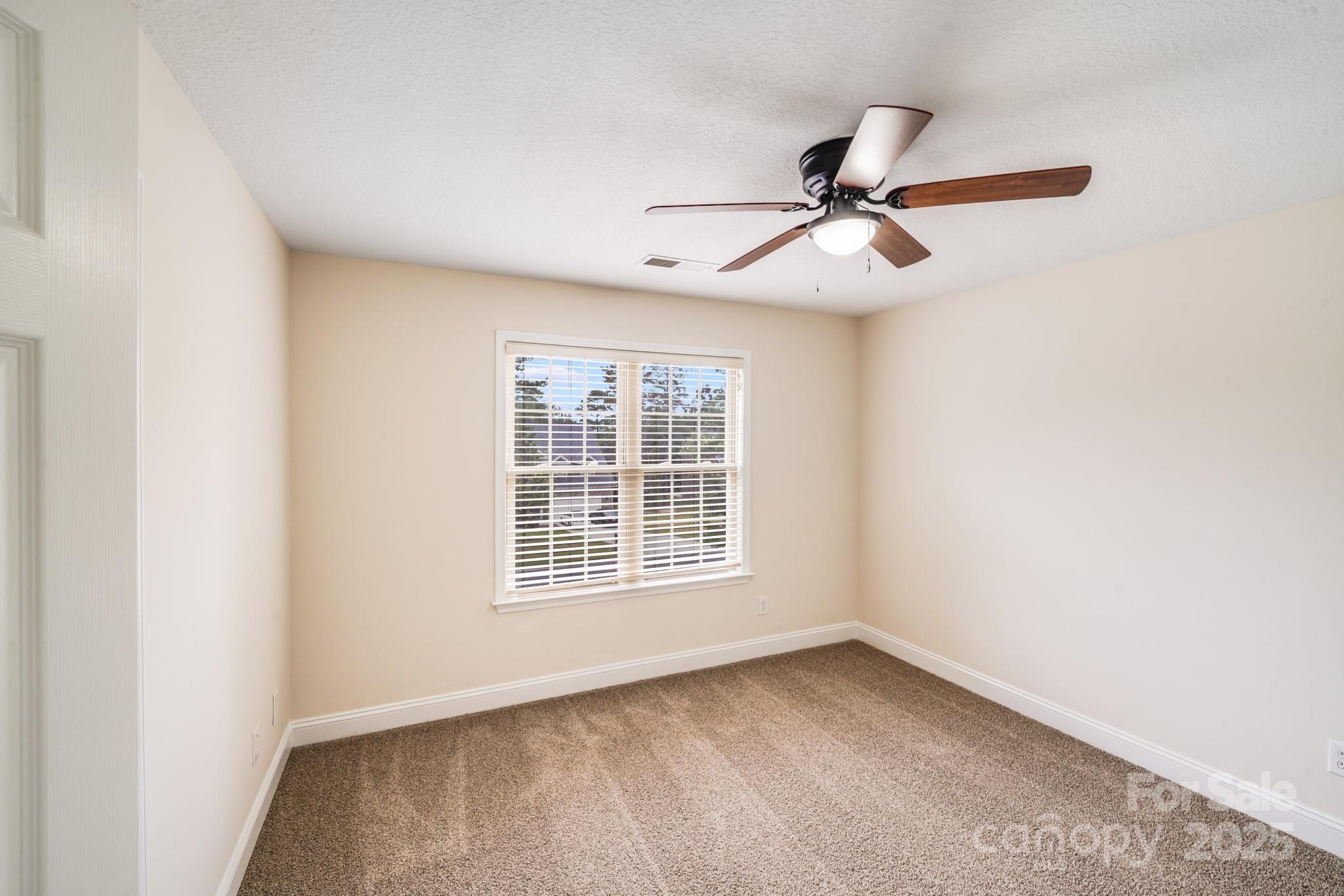 2922 Phillips Fairway Drive