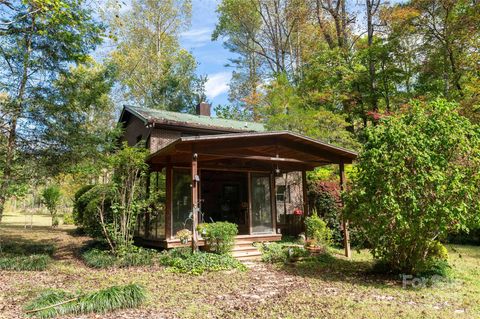 7825 Buck Creek Road Marion NC 28752